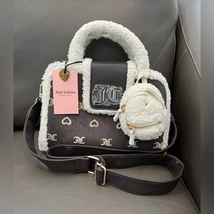 NWT! Juicy Couture Snuggle Chocolate Pecan Sherpa
Crossbody Satchel